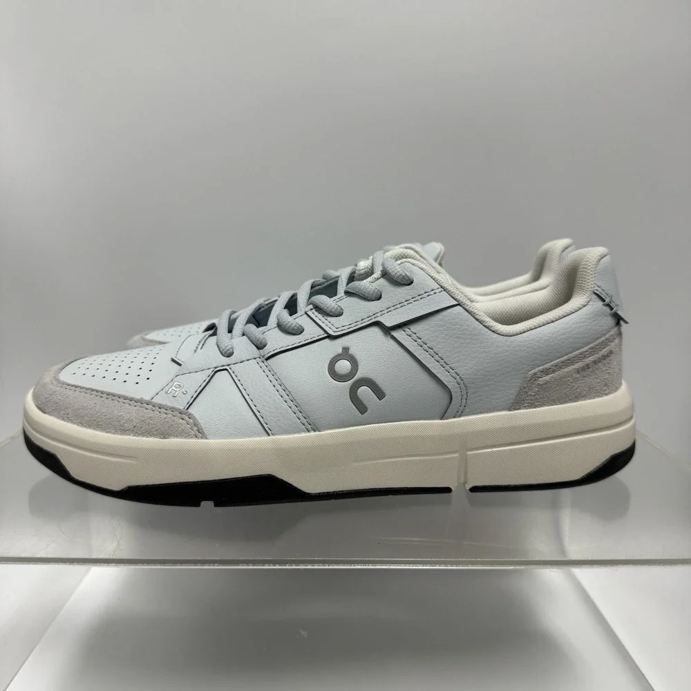 Brand New On The Roger Clubhouse Blue Artic / Ivory 3MF10543042 Men's Size 7.5